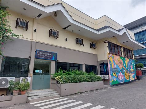 Chiropractor Cebu .